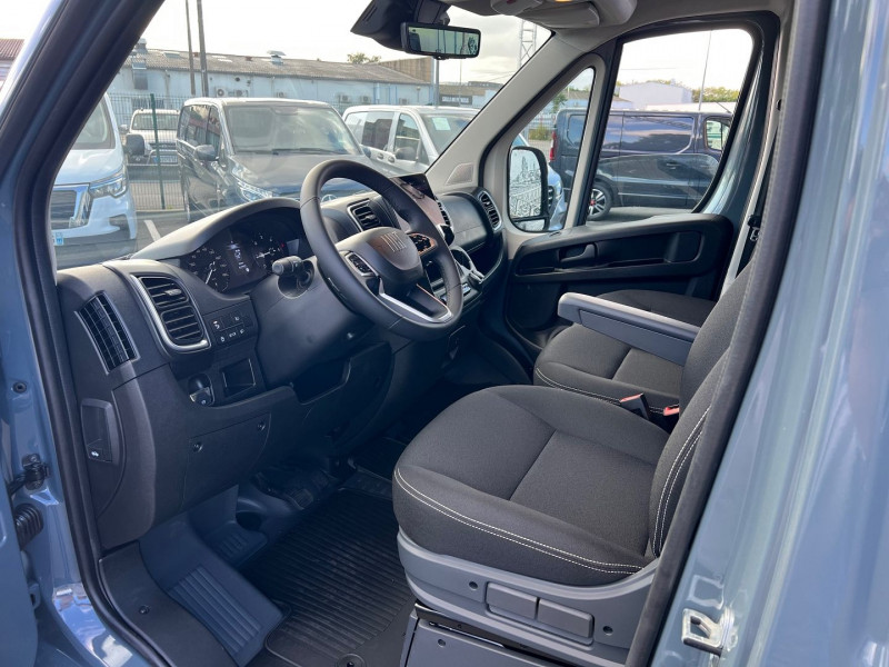 Photo 6 de l'offre de FIAT DUCATO FG L4H2 - XLH2 3.5 MAXI 180CH S&S PACK PREMIUM CONNECT BVA8 à 45540€ chez Bretagne Utilitaires