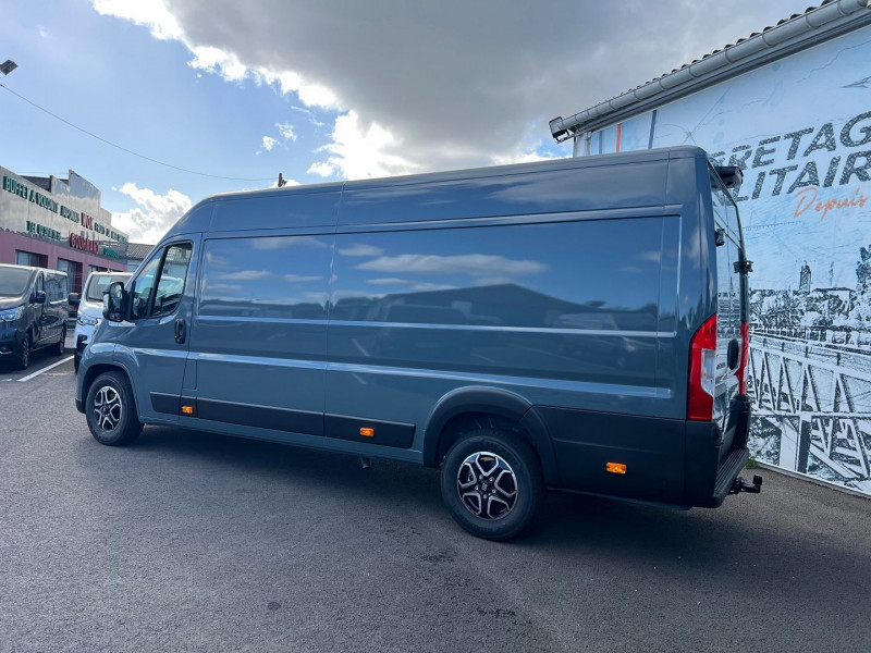 Photo 4 de l'offre de FIAT DUCATO FG L4H2 - XLH2 3.5 MAXI 180CH S&S PACK PREMIUM CONNECT BVA8 à 45540€ chez Bretagne Utilitaires