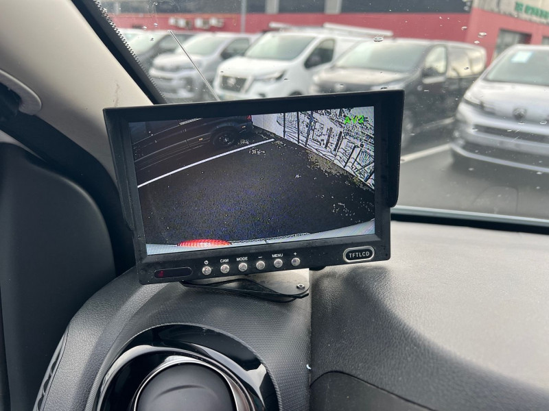 Photo 5 de l'offre de RENAULT TRAFIC III FG L2H2 2.0 DCI 145CH ENERGY GRAND CONFORT à 19140€ chez Bretagne Utilitaires