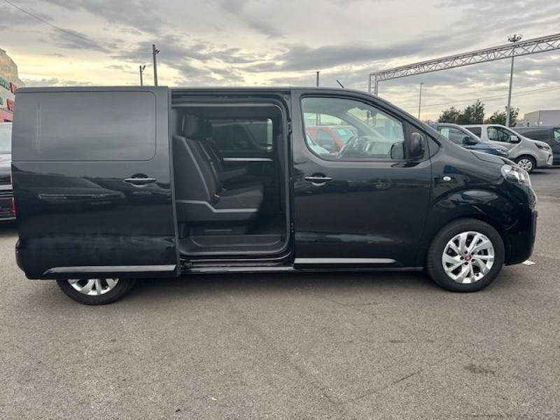 Photo 2 de l'offre de FIAT SCUDO FG M 2.0 BLUEHDI 180CH S&S EAT8 BVA 6 PLACES CABINE FIXE PRO LOUNGE CONNECT + OPTIO à 32280€ chez Bretagne Utilitaires