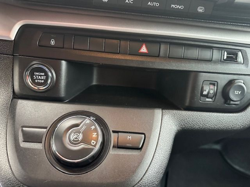 Photo 9 de l'offre de FIAT SCUDO FG M 2.0 BLUEHDI 180CH S&S EAT8 BVA 6 PLACES CABINE FIXE PRO LOUNGE CONNECT + OPTIO à 32280€ chez Bretagne Utilitaires