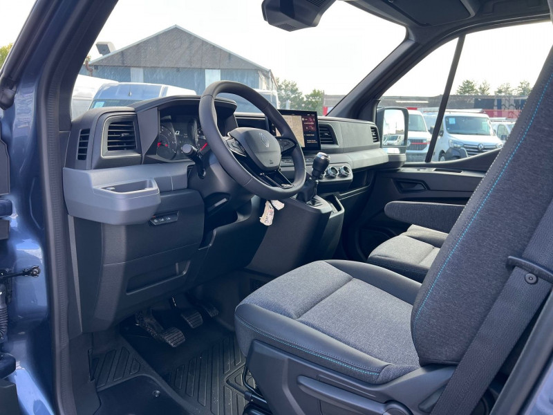 Photo 9 de l'offre de RENAULT MASTER IV FG F3500 L3H2 BLUE DCI 150CH EXTRA + NBRES OPTIONS à 38940€ chez Bretagne Utilitaires