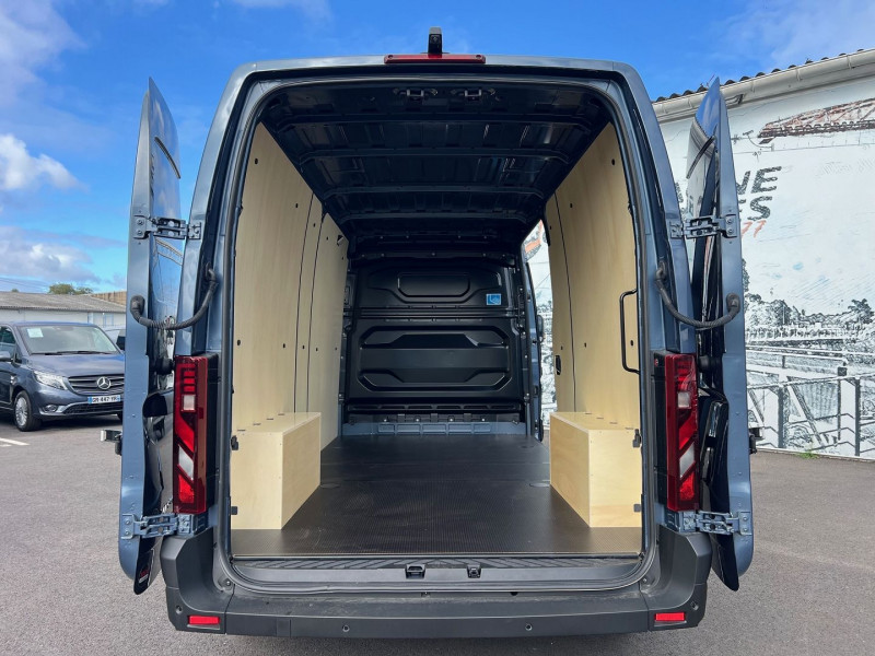Photo 3 de l'offre de RENAULT MASTER IV FG F3500 L3H2 BLUE DCI 150CH EXTRA + NBRES OPTIONS à 38940€ chez Bretagne Utilitaires