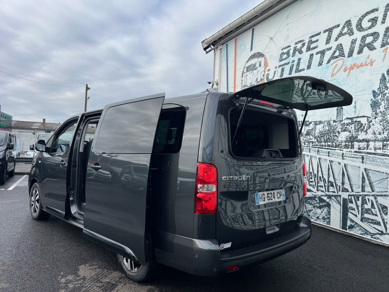 Photo 2 de l'offre de CITROEN SPACETOURER 8 PLACES XL 2.0 180CH EAT8 BUSINESS PACK + TOITS ZENITH à 48900€ chez Bretagne Utilitaires