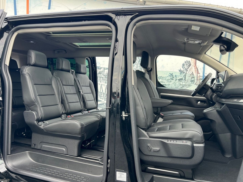 Photo 6 de l'offre de CITROEN SPACETOURER 8 PLACES XL 2.0 180CH EAT8 BUSINESS PACK + TOITS ZENITH à 48900€ chez Bretagne Utilitaires