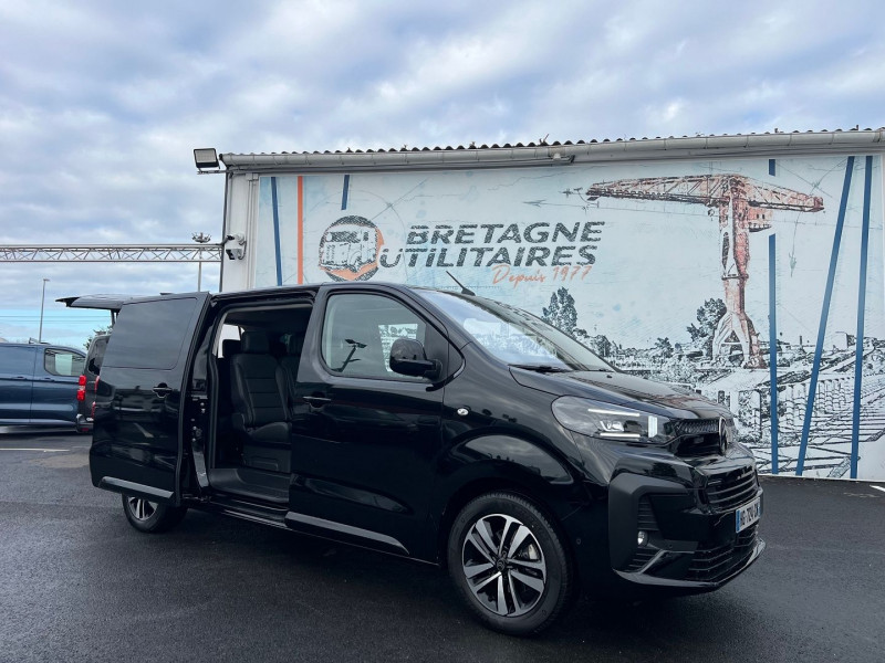 Photo 1 de l'offre de CITROEN SPACETOURER 8 PLACES XL 2.0 180CH EAT8 BUSINESS PACK + TOITS ZENITH à 48900€ chez Bretagne Utilitaires
