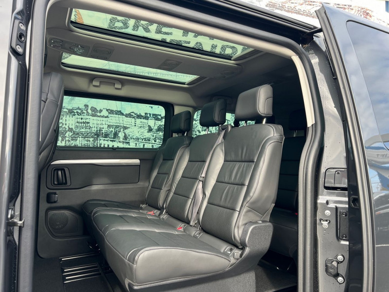 Photo 4 de l'offre de CITROEN SPACETOURER 8 PLACES XL 2.0 180CH EAT8 BUSINESS PACK + TOITS ZENITH à 48900€ chez Bretagne Utilitaires