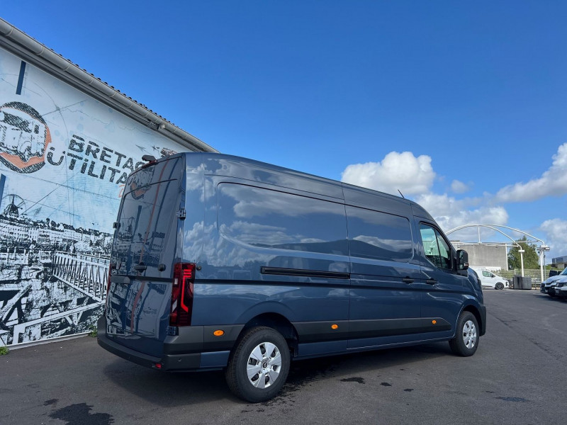 Photo 2 de l'offre de RENAULT MASTER IV FG F3500 L3H2 BLUE DCI 150CH EXTRA + NBRES OPTIONS à 38940€ chez Bretagne Utilitaires