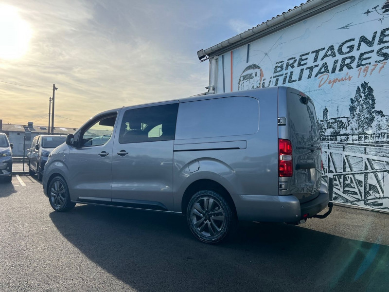 Photo 3 de l'offre de PEUGEOT EXPERT FG XL 2.0 BLUEHDI 180CH CAB APPRO 5PL PACK PREMIUM CONNECT EAT8 à 41940€ chez Bretagne Utilitaires
