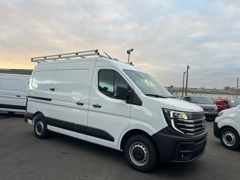 Photo 2 de l'offre de NISSAN INTERSTAR FG L2H2 3T5 2.0 DCI 150CH à 44340€ chez Bretagne Utilitaires