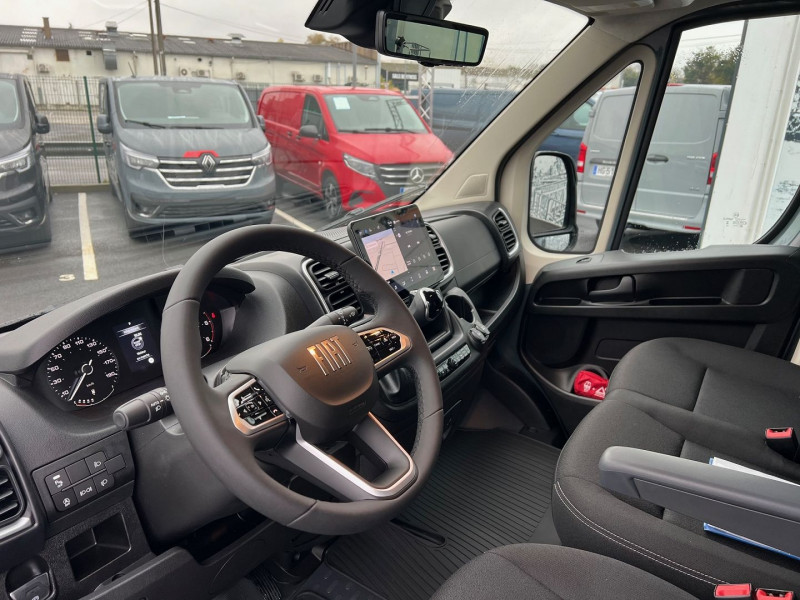 Photo 4 de l'offre de FIAT DUCATO FG MH2 - L2H2 3.5 MAXI 180CH S&S PACK PREMIUM CONNECT BVA8 à 43140€ chez Bretagne Utilitaires