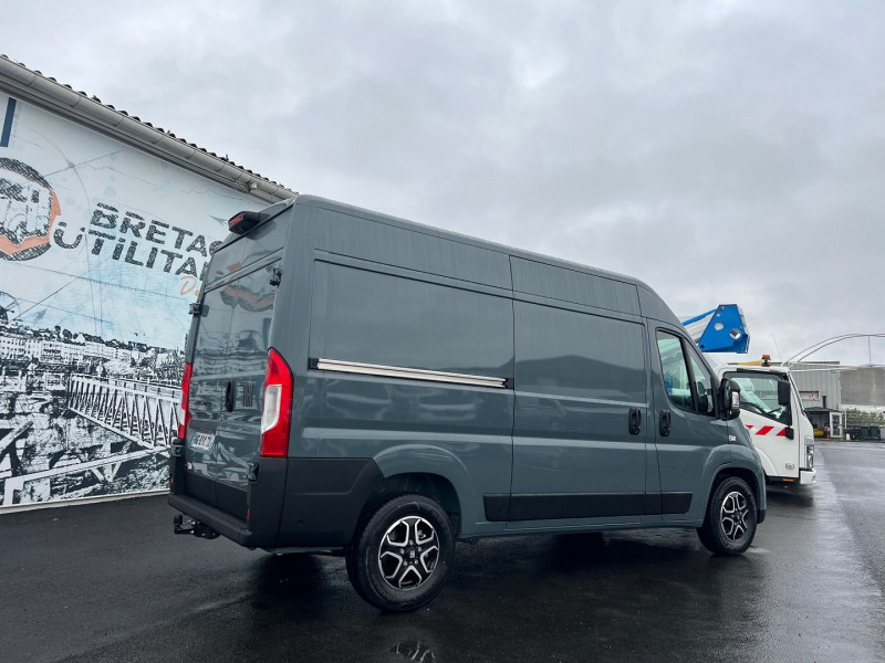 Photo 9 de l'offre de FIAT DUCATO FG MH2 - L2H2 3.5 MAXI 180CH S&S PACK PREMIUM CONNECT BVA8 à 43140€ chez Bretagne Utilitaires