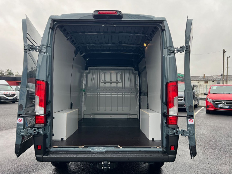 Photo 7 de l'offre de FIAT DUCATO FG MH2 - L2H2 3.5 MAXI 180CH S&S PACK PREMIUM CONNECT BVA8 à 43140€ chez Bretagne Utilitaires