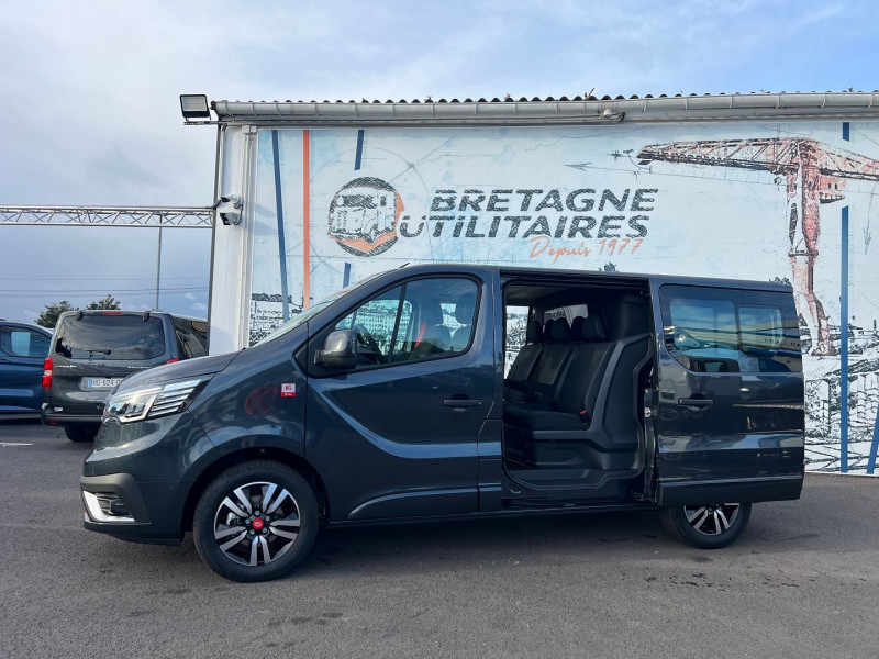 Renault TRAFIC 5PL L1H1 3T 2.0 BLUE DCI 170CH BVA9 CAB APPRO EXCLUSIVE + OPTIONS Diesel GRIS COMETE Occasion à vendre
