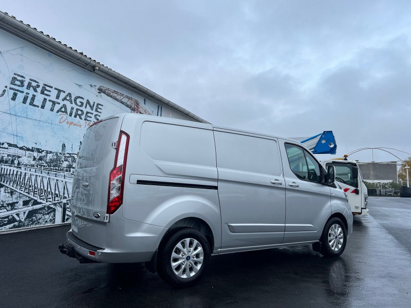 Photo 6 de l'offre de FORD TRANSIT CUSTOM FG 300 L1H1 2.0 ECOBLUE 130 CV LIMITED  BVA + ATTELAGE à 26340€ chez Bretagne Utilitaires
