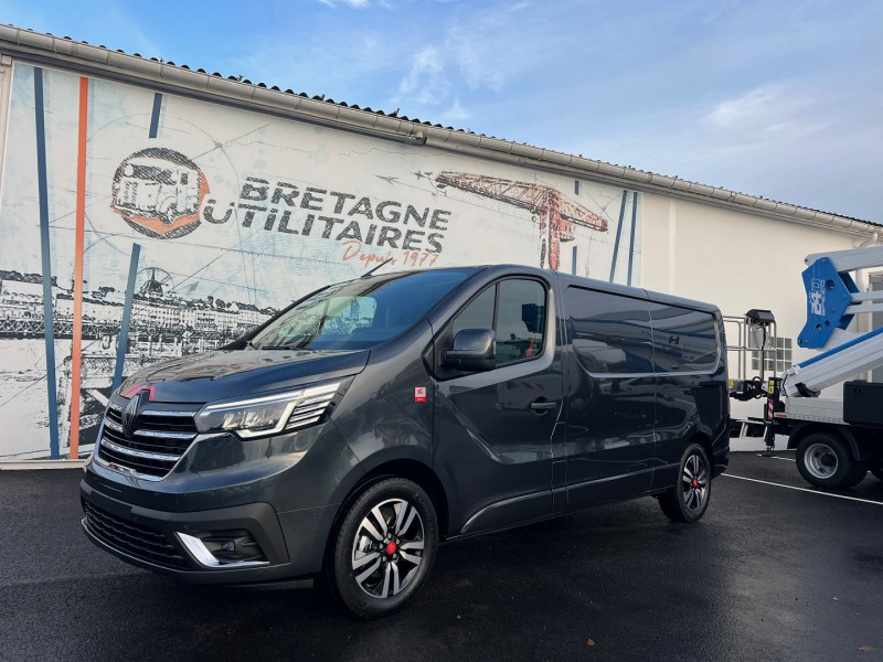 Renault TRAFIC COMETE 3T L2H1 170 CV BVA9 EXCLUSIVE + OPTIONS Diesel GRIS COMETE Occasion à vendre