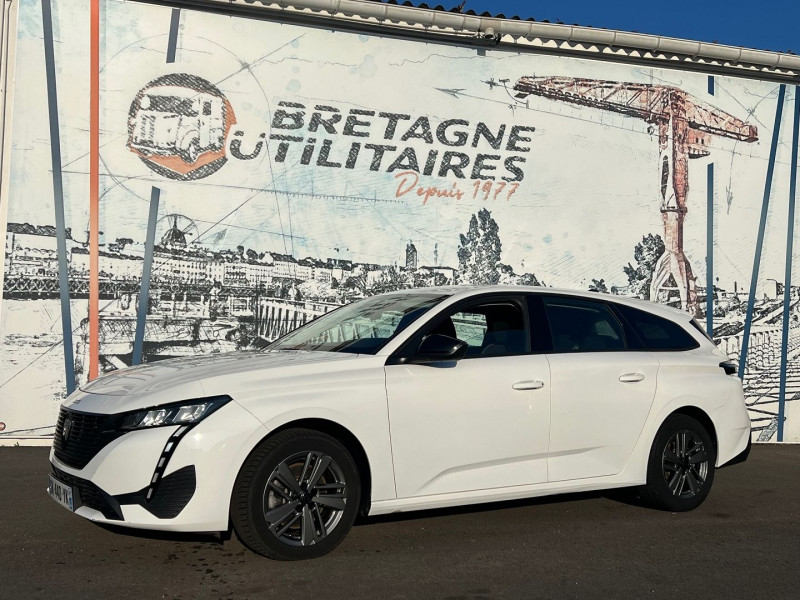 Photo 4 de l'offre de PEUGEOT 308 SW BLUEHDI 130CH S&S EAT8 ACTIVE PACK +  OPTIONS à 19140€ chez Bretagne Utilitaires