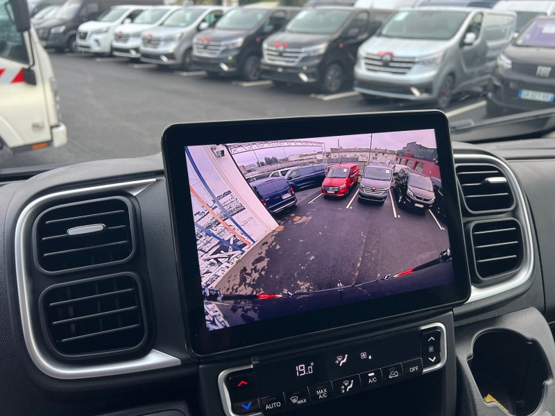 Photo 3 de l'offre de FIAT DUCATO FG MH2 - L2H2 3.5 MAXI 180CH S&S PACK PREMIUM CONNECT BVA8 à 43140€ chez Bretagne Utilitaires