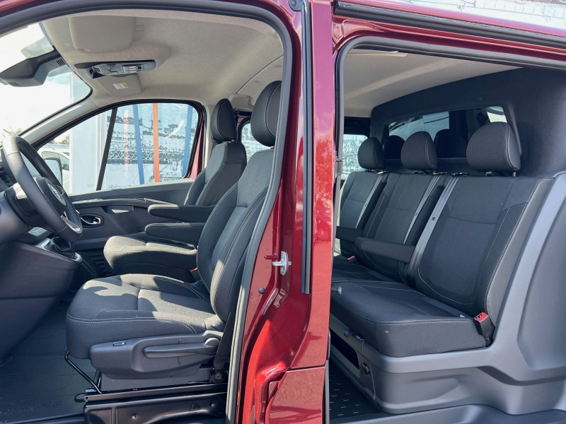 Photo 6 de l'offre de NISSAN PRIMASTAR FG ROUGE CARM L2H1 3T0 2.0 DCI 170CH BVA9 CABINE APPROFONDIE 5 PLACES TEKNA EURO6EB à 42540€ chez Bretagne Utilitaires