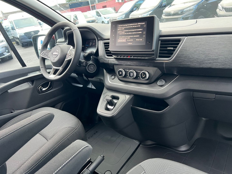 Photo 6 de l'offre de NISSAN PRIMASTAR FG ROUGE CARM L2H1 3T0 2.0 DCI 170CH BVA9 CAB APPRO 5PL TEKNA à 42540€ chez Bretagne Utilitaires