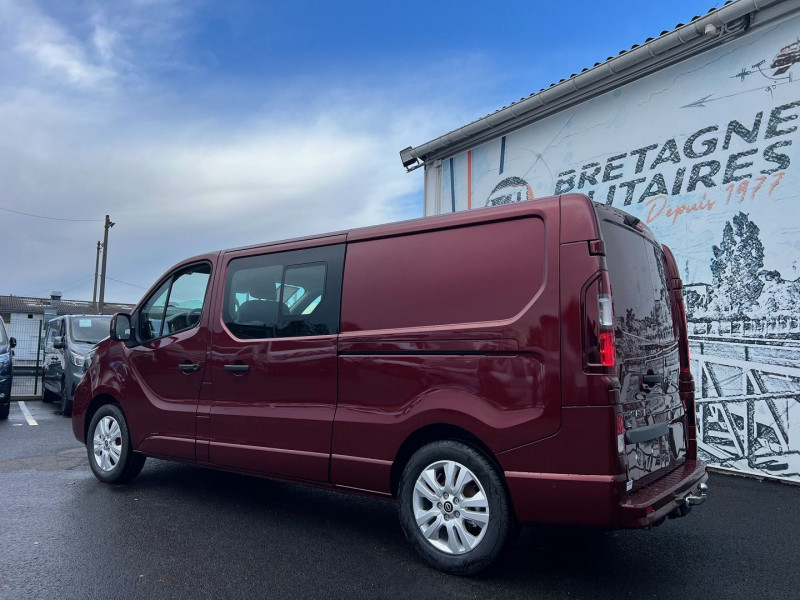 Photo 9 de l'offre de NISSAN PRIMASTAR FG ROUGE CARM L2H1 3T0 2.0 DCI 170CH BVA9 CAB APPRO 5PL TEKNA à 42540€ chez Bretagne Utilitaires