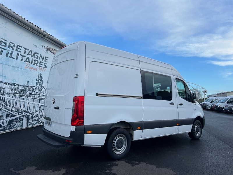 Photo 6 de l'offre de MERCEDES-BENZ SPRINTER FG DOUBLE CAB 6 PLACES RABATTABLE 314 CDI 37S 3T5 à 28740€ chez Bretagne Utilitaires