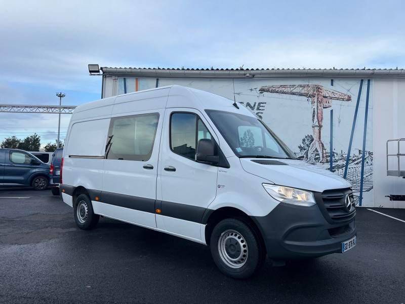 Photo 5 de l'offre de MERCEDES-BENZ SPRINTER FG DOUBLE CAB 6 PLACES RABATTABLE 314 CDI 37S 3T5 à 28740€ chez Bretagne Utilitaires