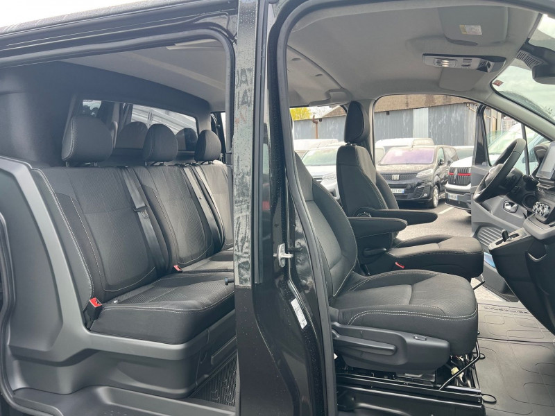 Photo 6 de l'offre de NISSAN PRIMASTAR FG NOIR L2H1 3T0 2.0 DCI 170CH BVA9 CAB APPRO 5 PLACES TEKNA à 42900€ chez Bretagne Utilitaires