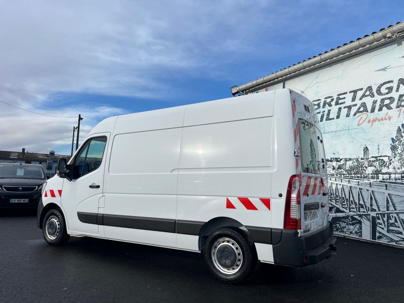 Photo 6 de l'offre de RENAULT MASTER III FG ATELIER F3500 L2H2 2.3 DCI 150CH ENERGY GRAND CONFORT à 19140€ chez Bretagne Utilitaires