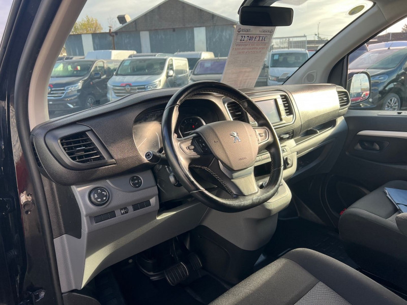 Photo 5 de l'offre de PEUGEOT EXPERT FG LONG 2.0 BLUEHDI 180CH  EAT8 CAB APPRO 5 PLACES à 22740€ chez Bretagne Utilitaires