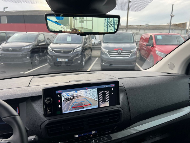 Photo 5 de l'offre de FIAT SCUDO FG M 2.2 180CH CAB APPRO S-DESIGN AUTOMATIQUE à 39540€ chez Bretagne Utilitaires