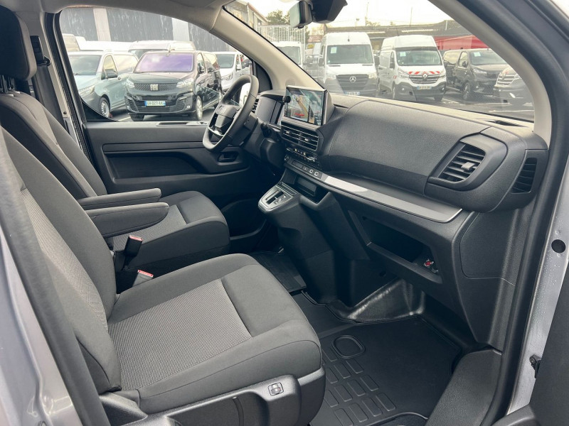 Photo 11 de l'offre de FIAT SCUDO FG M 2.2 180CH CAB APPRO S-DESIGN AUTOMATIQUE à 39540€ chez Bretagne Utilitaires