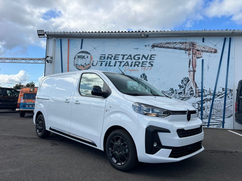 Photo 1 de l'offre de CITROEN JUMPY M 2.0 BLUEHDI 180CH EAT8 PACK PREMIUM CONNECT + OPTIONS à 34500€ chez Bretagne Utilitaires