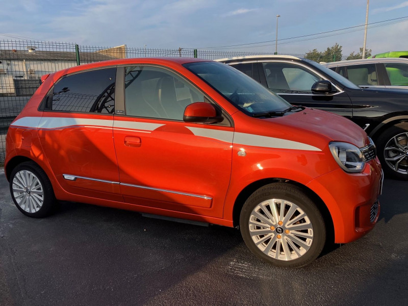 Renault TWINGO III E-TECH ELECTRIC VIBES R80 ACHAT INTEGRAL - 21 Electrique ORANGE Occasion à vendre