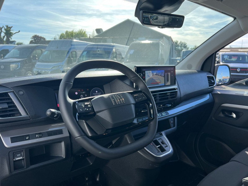 Photo 5 de l'offre de FIAT SCUDO FG M 2.2 DIESEL 180CH S&S S-DESIGN EAT8 + ATTELAGE à 35940€ chez Bretagne Utilitaires