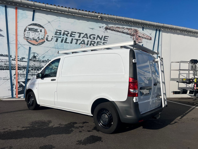 Photo 7 de l'offre de MERCEDES-BENZ VITO FG 114 CDI COMPACT PRO PROPULSION 9G-TRONIC + OPTIONS à 33900€ chez Bretagne Utilitaires