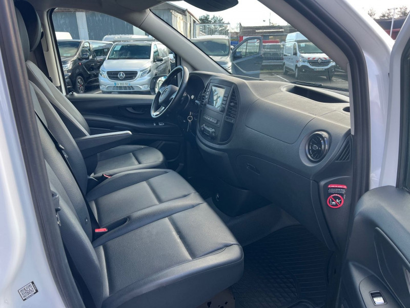 Photo 5 de l'offre de MERCEDES-BENZ VITO FG 114 CDI COMPACT PRO PROPULSION 9G-TRONIC + OPTIONS à 33900€ chez Bretagne Utilitaires