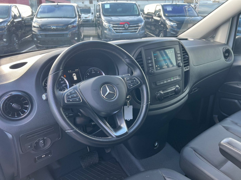 Photo 4 de l'offre de MERCEDES-BENZ VITO FG 114 CDI COMPACT PRO PROPULSION 9G-TRONIC + OPTIONS à 33900€ chez Bretagne Utilitaires