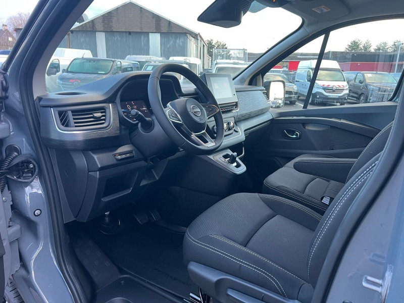 Photo 3 de l'offre de NISSAN PRIMASTAR FG GRIS PIER L2H1 3T0 2.0 DCI 170CH BVA9 CAB APPRO 6 PLACES TEKNA à 42780€ chez Bretagne Utilitaires