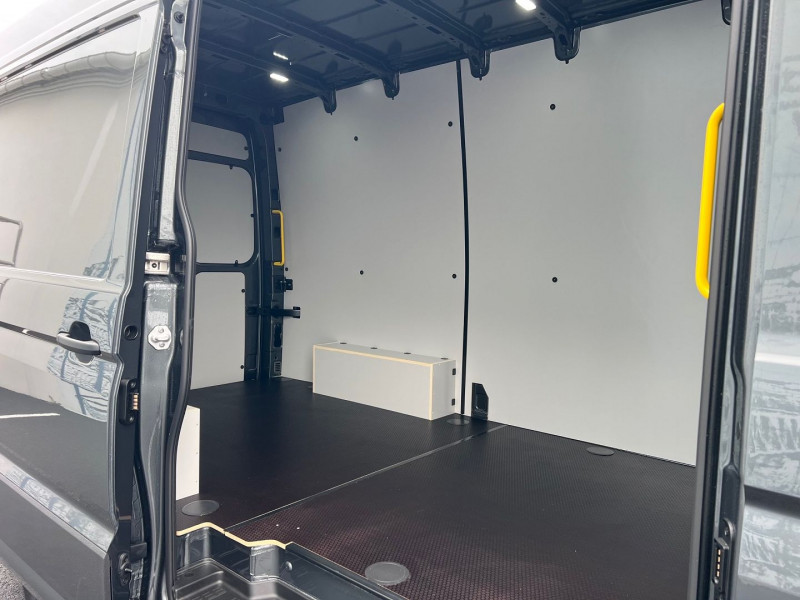 Photo 9 de l'offre de MAN TGE FG 4X4 180 CV L3H3 (L2H2) BVA + OPTIONS à 59940€ chez Bretagne Utilitaires