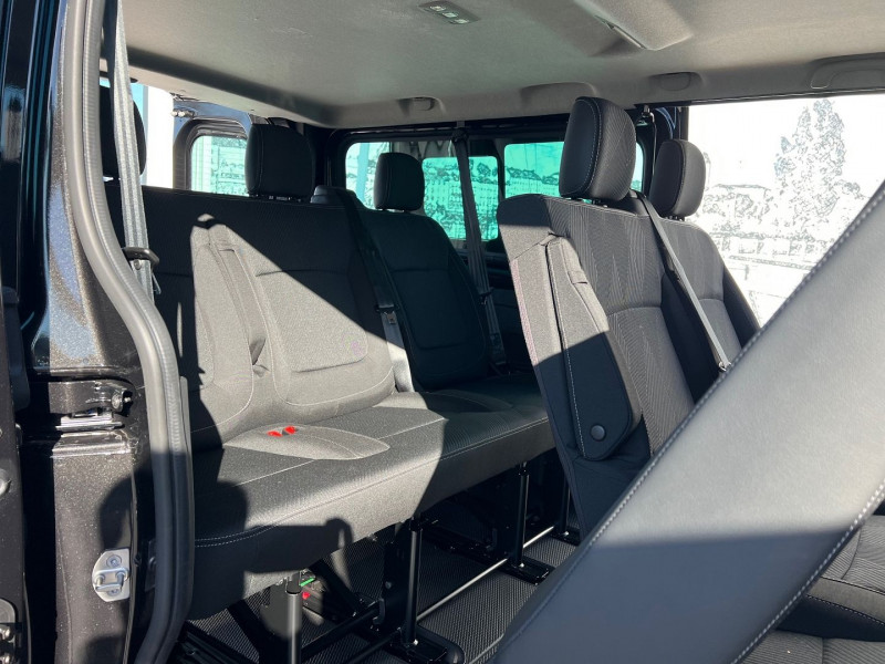 Photo 12 de l'offre de NISSAN PRIMASTAR COMBI MINIBUS 9PL L2H1 3T0 2.0 DCI 170CH BVA9 TEKNA + OPTIONS à 43140€ chez Bretagne Utilitaires