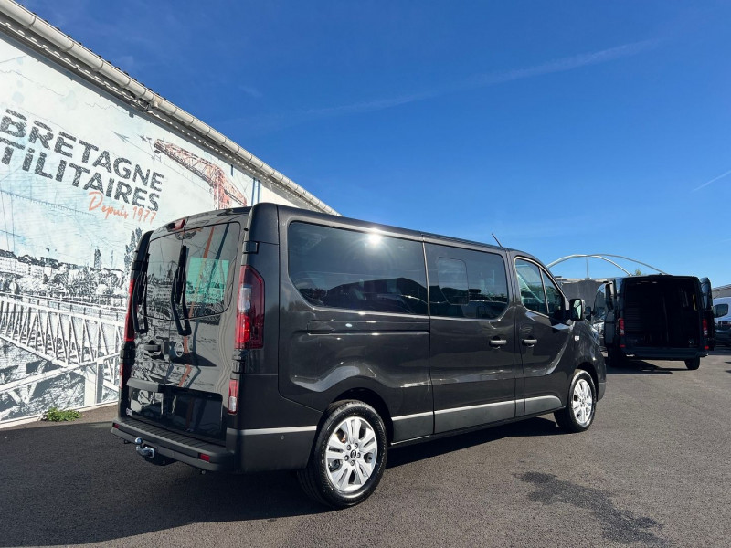 Photo 8 de l'offre de NISSAN PRIMASTAR COMBI MINIBUS 9PL L2H1 3T0 2.0 DCI 170CH BVA9 TEKNA + OPTIONS à 43140€ chez Bretagne Utilitaires