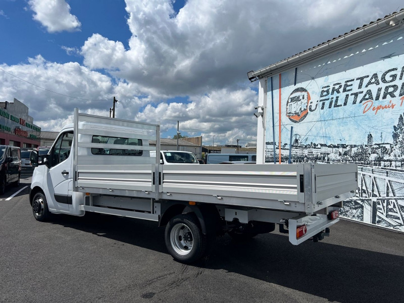 Photo 5 de l'offre de NISSAN INTERSTAR CCB PLATEAU JPM L4 PROPULSION RJ 3T5 2.3 DCI 165CH S/S ACENTA à 43140€ chez Bretagne Utilitaires