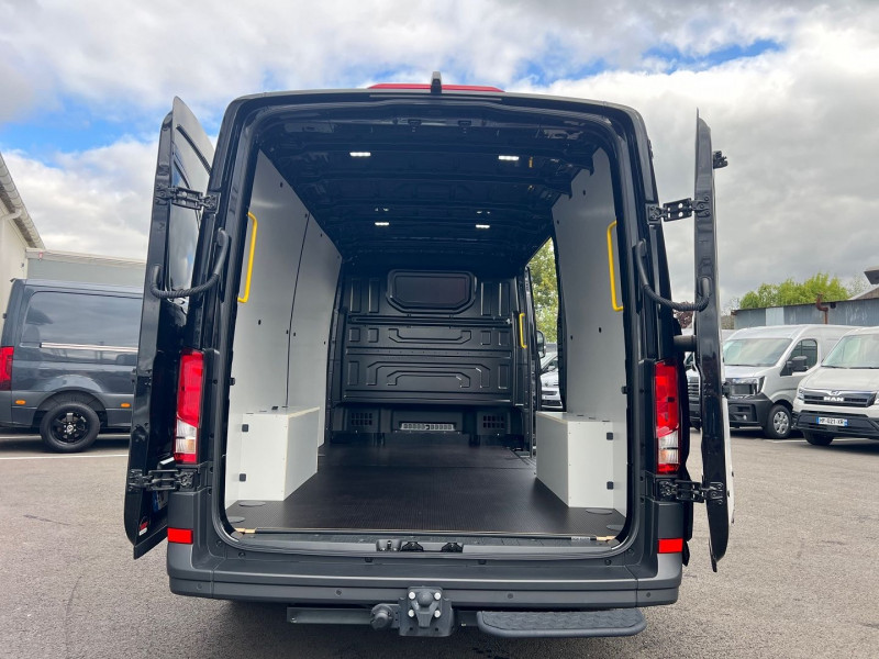 Photo 3 de l'offre de MAN TGE L3H2 (L2H1) 3.5T 180 CV BVA NOMBREUSES OPTIONS à 56340€ chez Bretagne Utilitaires