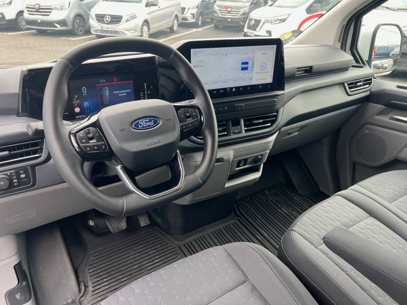 Photo 5 de l'offre de FORD TRANSIT CUSTOM FG 320 L2H1 2.0 ECOBLUE 136CH BVA LIMITED + OPTIONS à 37140€ chez Bretagne Utilitaires