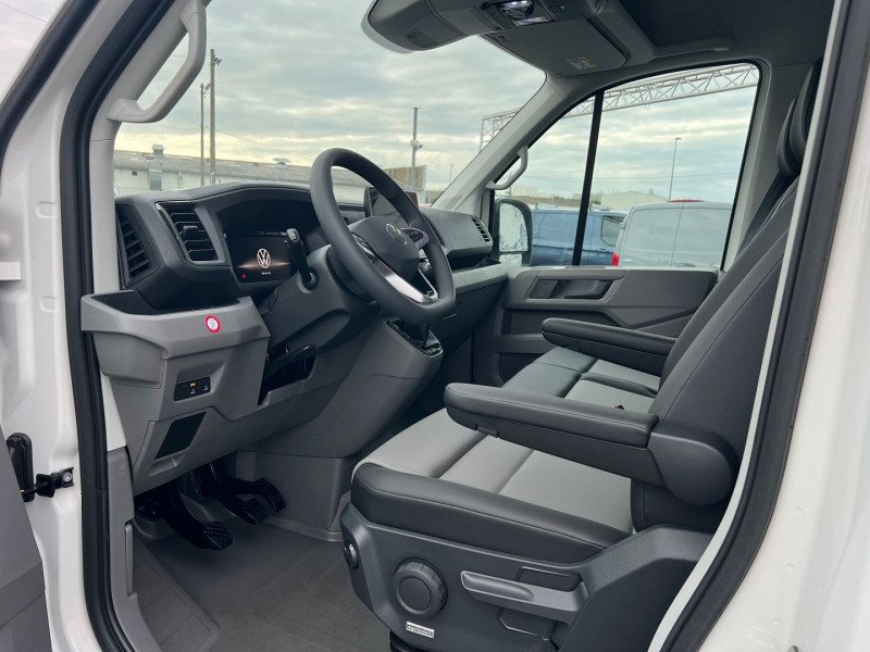 Photo 4 de l'offre de VOLKSWAGEN CRAFTER BENNE JPM 3.5T L3 2.0 TDI 163CH BUSINESS PROPULSION RJ à 50340€ chez Bretagne Utilitaires