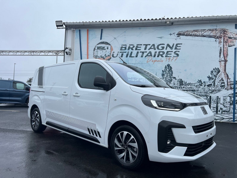 Fiat SCUDO FG M 2.2 DIESEL 180CH S&S S-DESIGN EAT8 + ATTELAGE Diesel BLANC Occasion à vendre