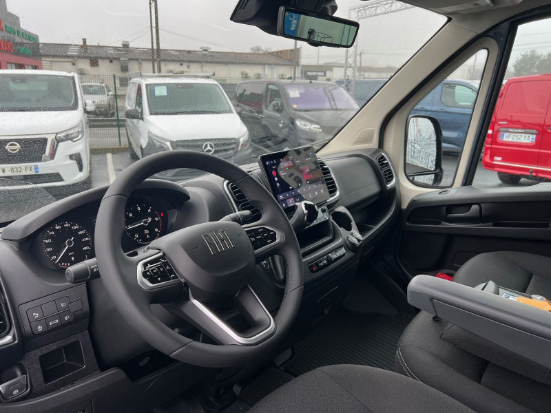 Photo 5 de l'offre de FIAT DUCATO FG L3H2 3.5 MAXI 180CH S&S PACK PREMIUM CONNECT BVA8 à 44940€ chez Bretagne Utilitaires