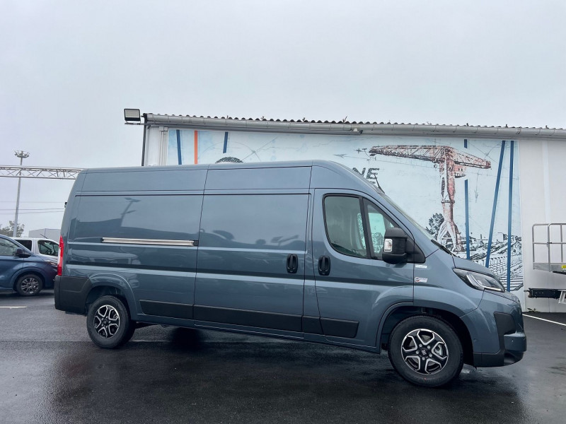 Photo 8 de l'offre de FIAT DUCATO FG L3H2 3.5 MAXI 180CH S&S PACK PREMIUM CONNECT BVA8 à 44940€ chez Bretagne Utilitaires