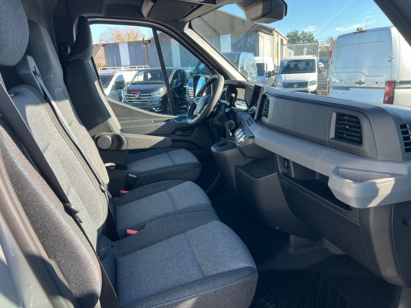 Photo 8 de l'offre de RENAULT MASTER IV FG F3500 L2H2 2.0 BLUE DCI 170CH BVA9 EXTRA + 1900 E HT D'OPTIONS à 39540€ chez Bretagne Utilitaires